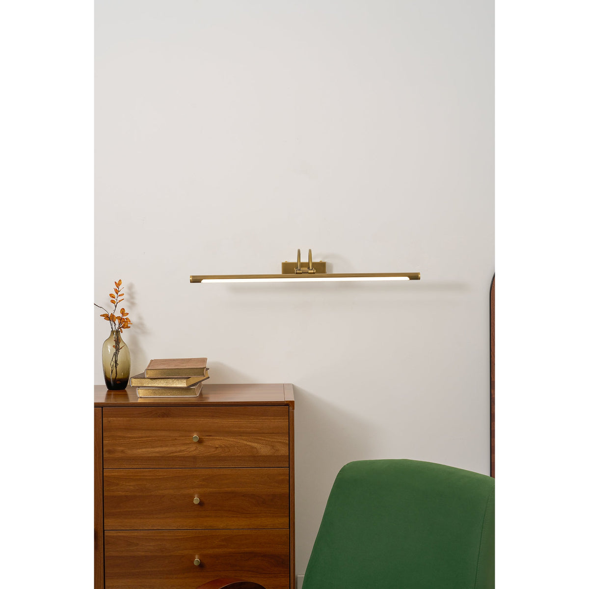 Easel | Rechargeable LED Picture Light with Remote, Brass
