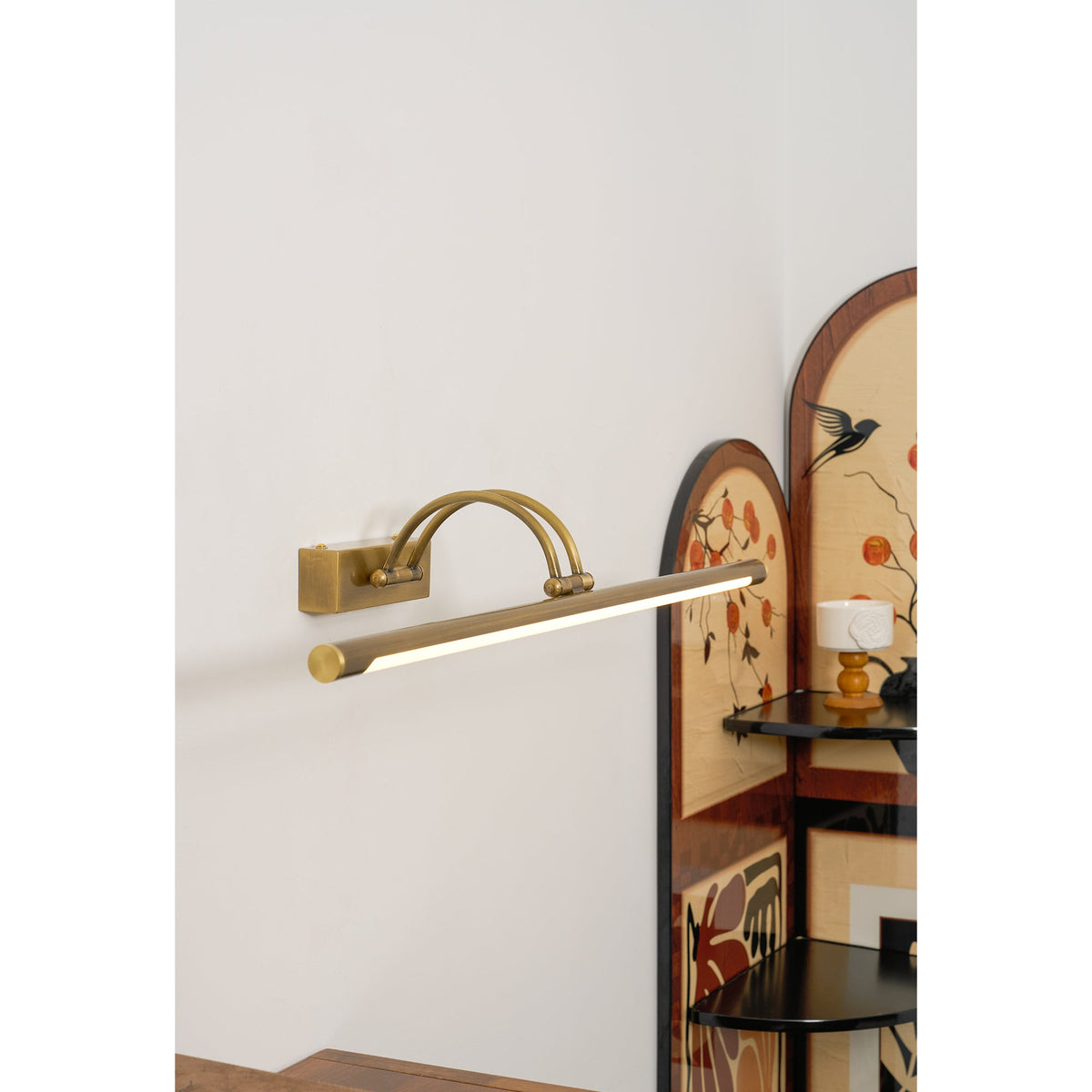 Easel | Rechargeable LED Picture Light with Remote, Brass