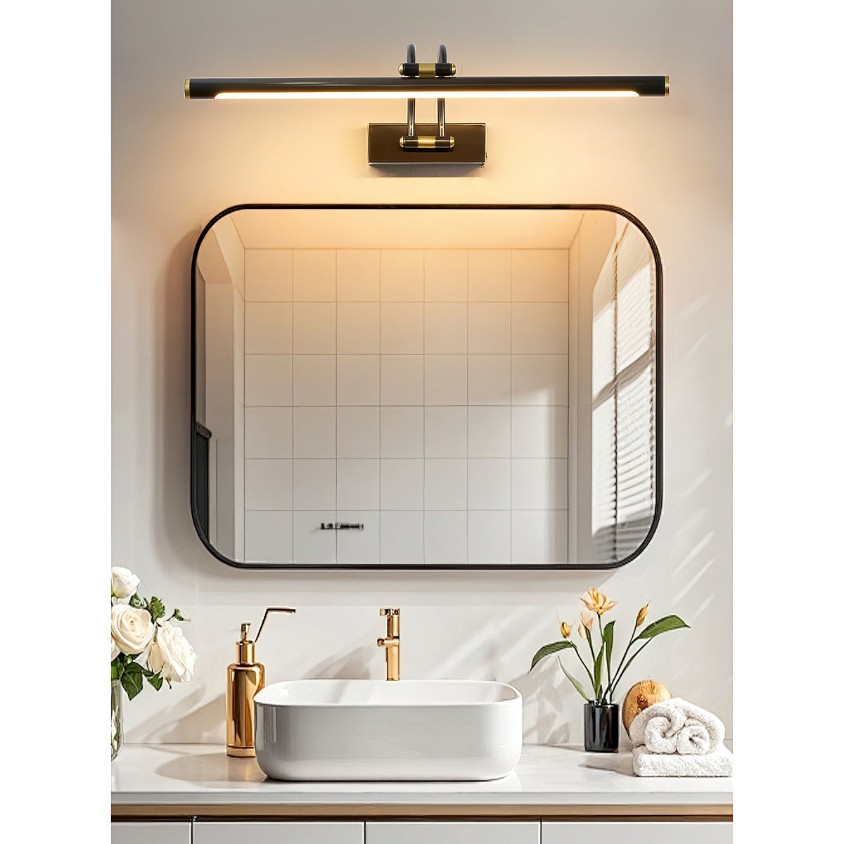 Easel | Rechargeable LED Picture Light with Remote, Brass