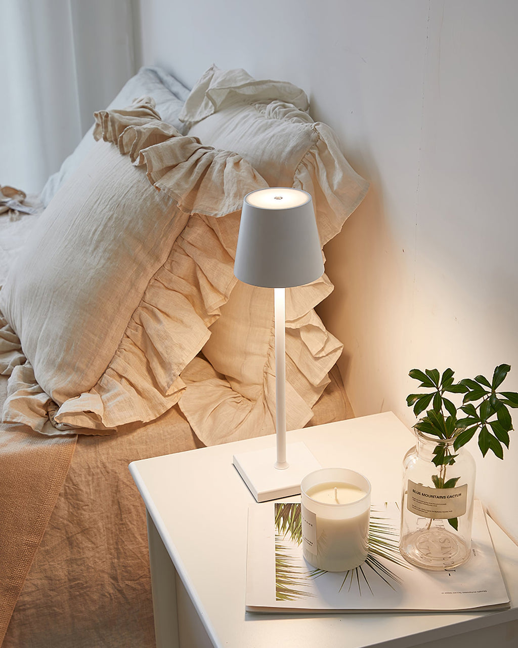 Doku | Cordless Rechargeable Table Lamp, Dimmable Battery LED Lamp for Dining Table and Patio