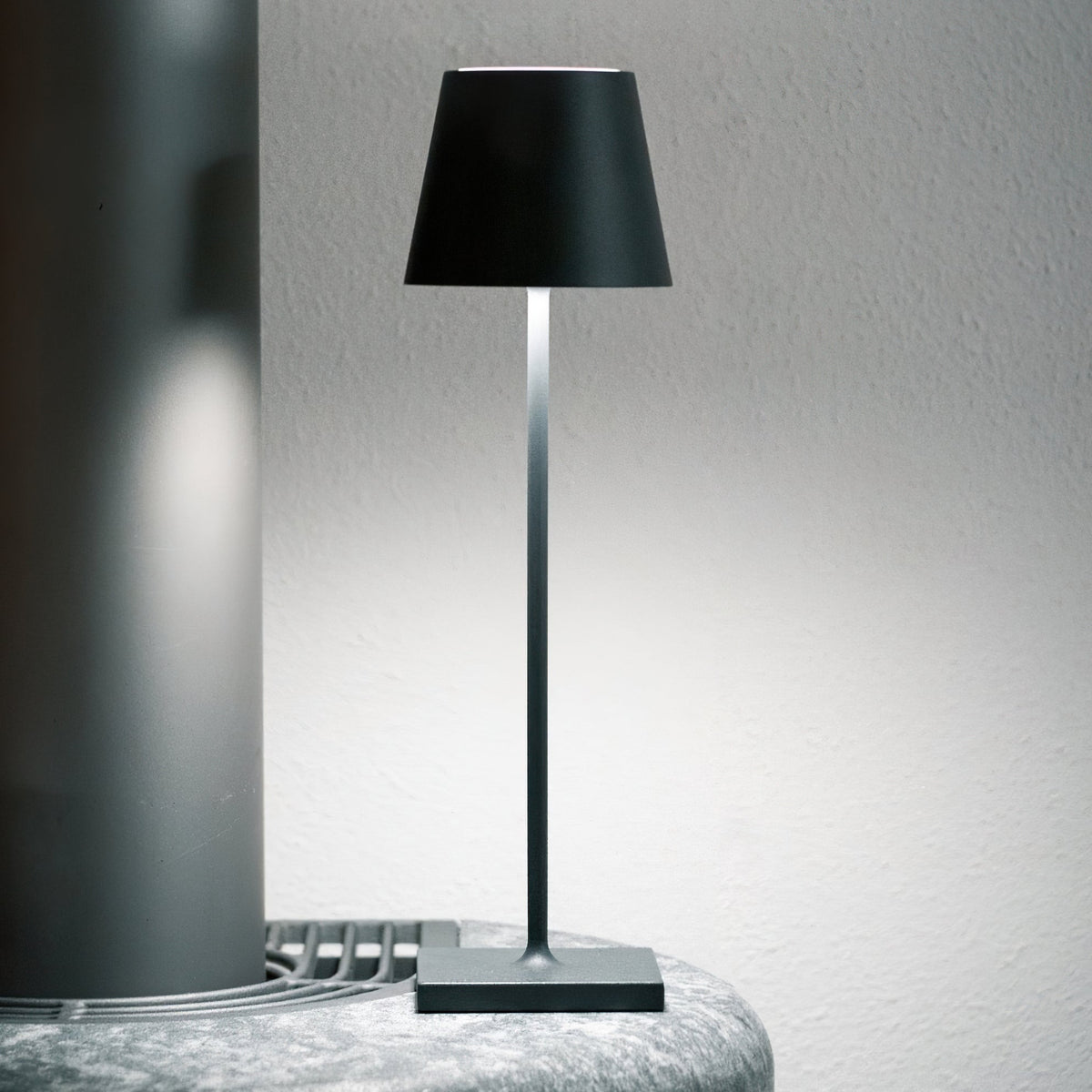 Doku | Cordless Rechargeable Table Lamp, Dimmable Battery LED Lamp for Dining Table and Patio