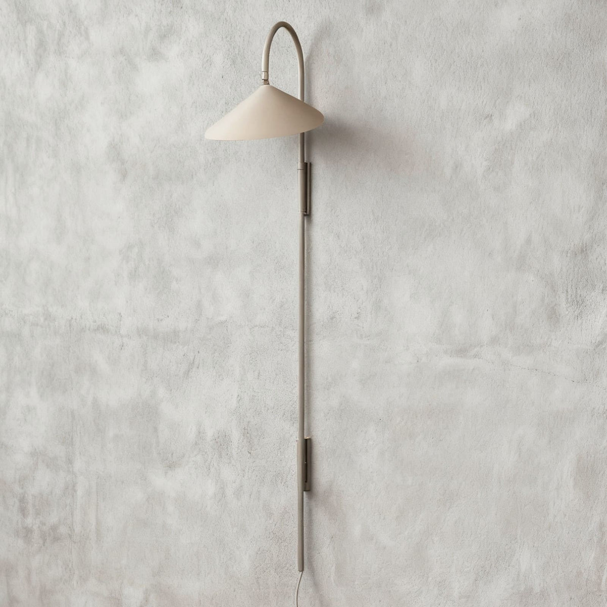 Calla | Plug In Wall Sconce, Large Sculptural Wall Lamp in Black or Beige